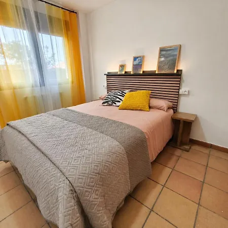 Lägenhet Bajo Con Terraza Y Bbq Cerca De Playas Y Santander *